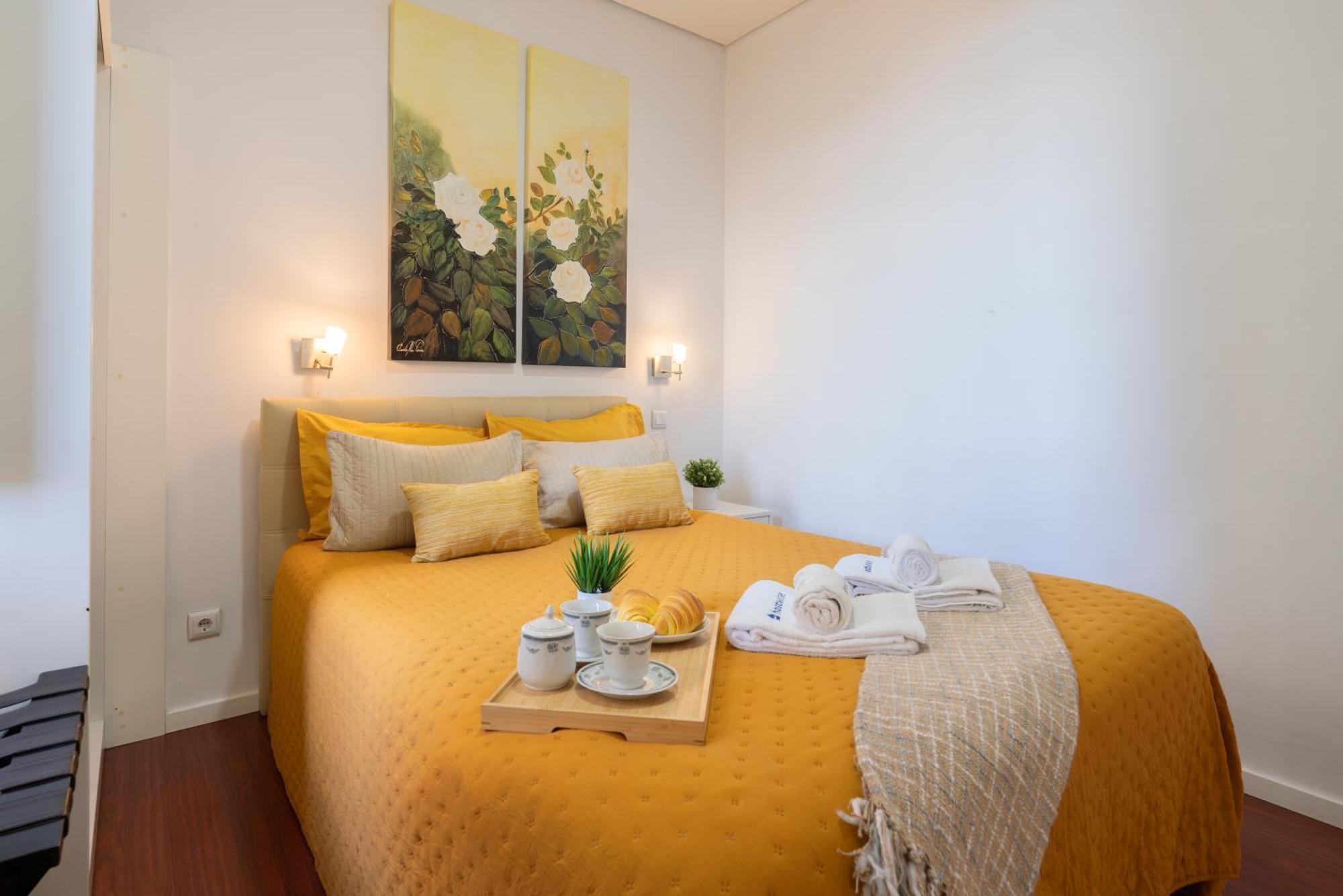Appartamento Host Wise - Cozy House W Balcony